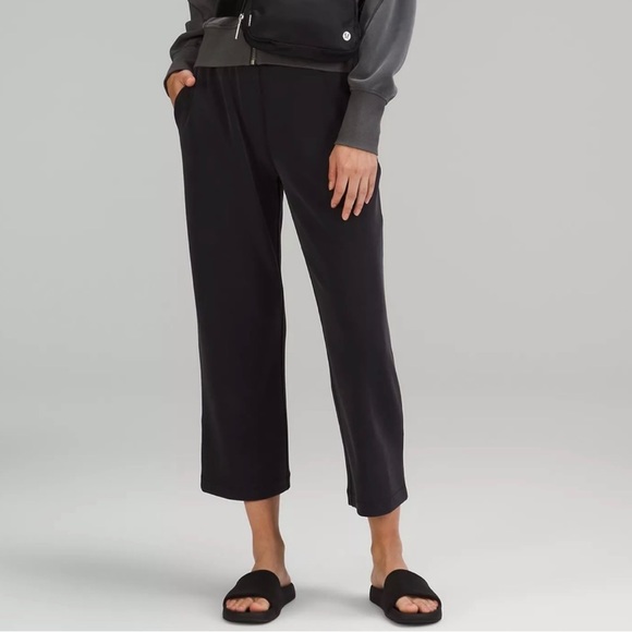 Lululemon Everywhere Belt Bag Black NWT - Picture 6 of 7